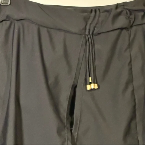 Women’s Black Tankini Swimwear - Picture 7 of 8